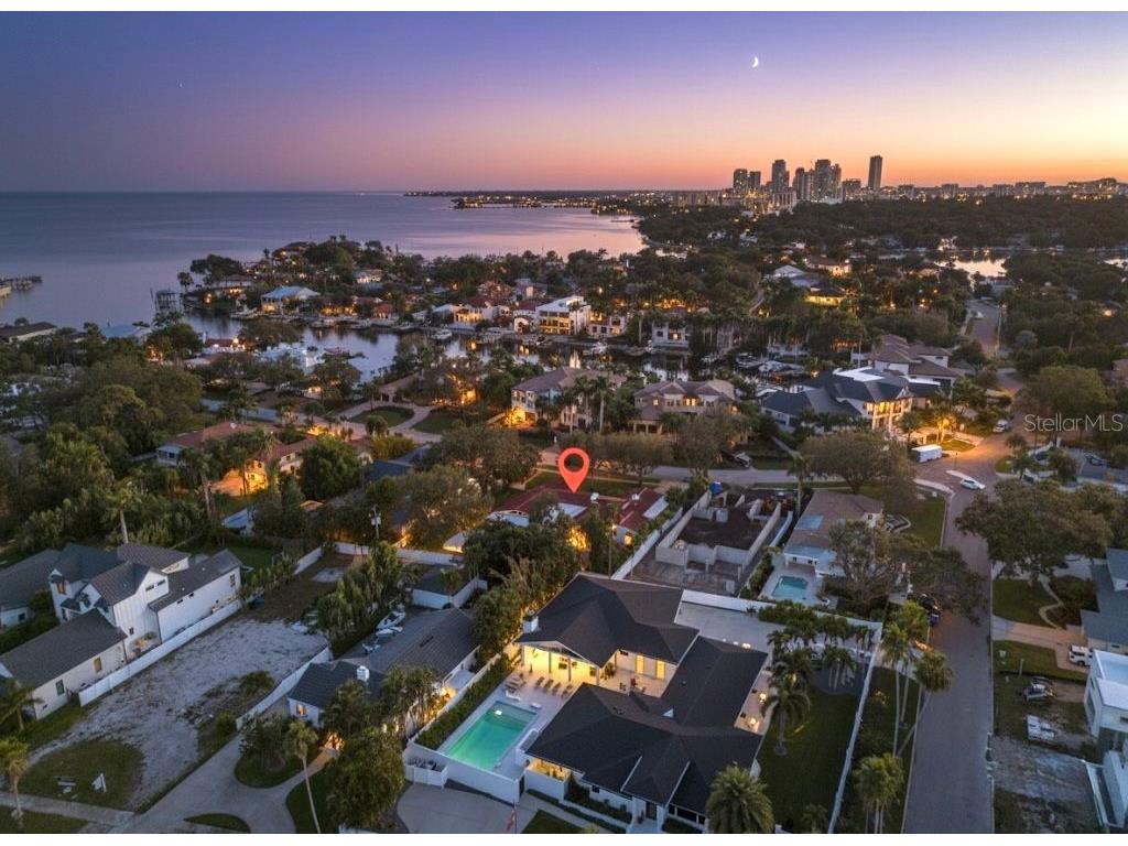 1222 Brightwaters Boulevard NE Saint Petersburg FL 33704 TB8450175 image2