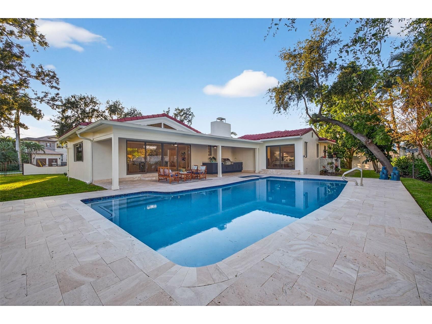 1222 Brightwaters Boulevard NE Saint Petersburg FL 33704 TB8450175 image60