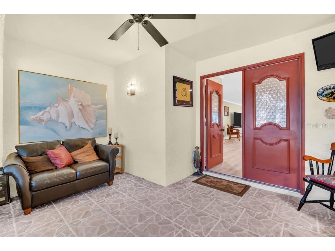 1222 Gillespie Drive Palm Harbor FL 34684 TB8449526 image6