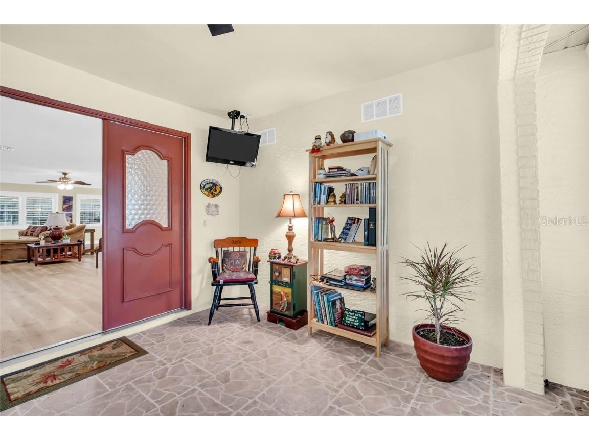 1222 Gillespie Drive Palm Harbor FL 34684 TB8449526 image7