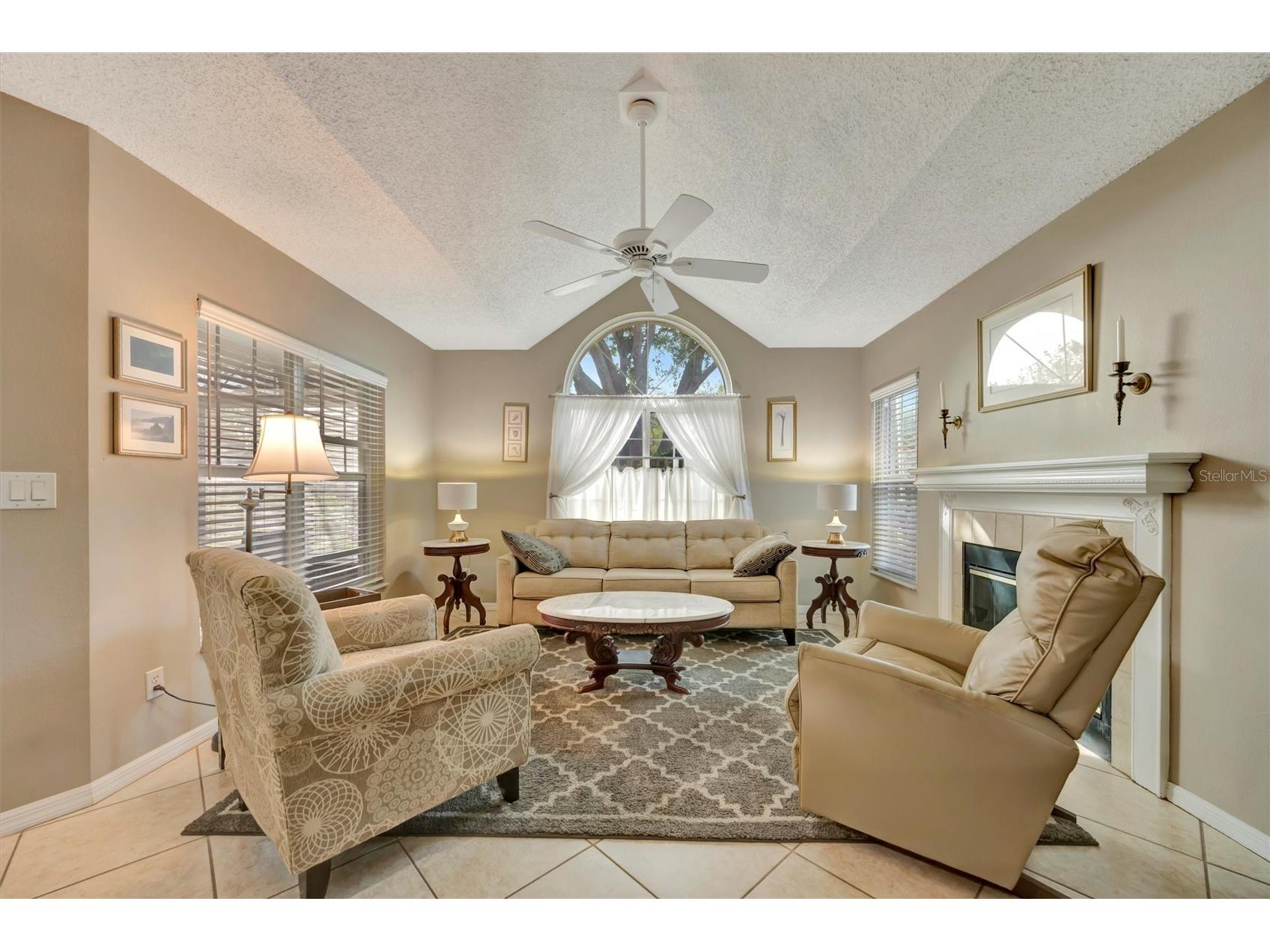 1222 Golfview Woods Drive #1222 Sun City Center FL 33573 A4678432 image27