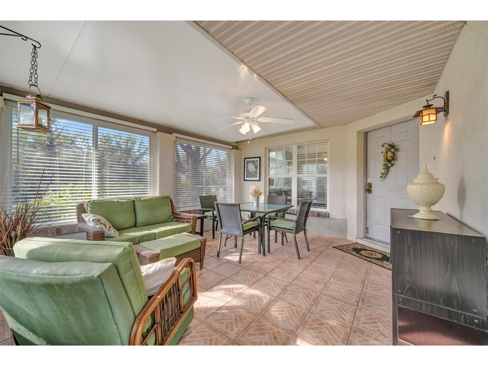 1222 Golfview Woods Drive #1222 Sun City Center FL 33573 A4678432 image8