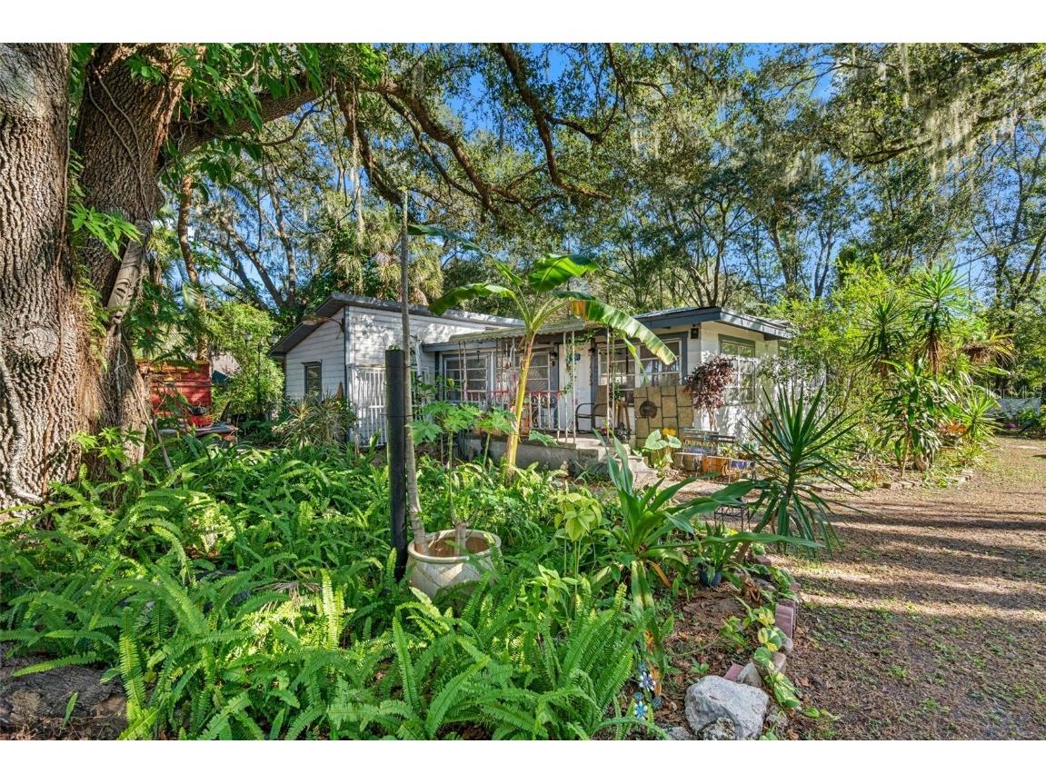 1222 S Wiggins Road Plant City FL 33566 T3489035 image1