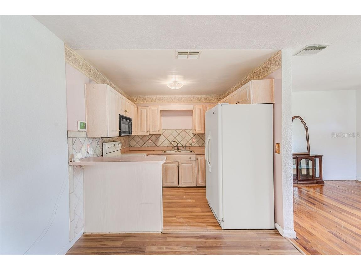 1222 Seminole Street Clearwater FL 33755 TB8424577 image12