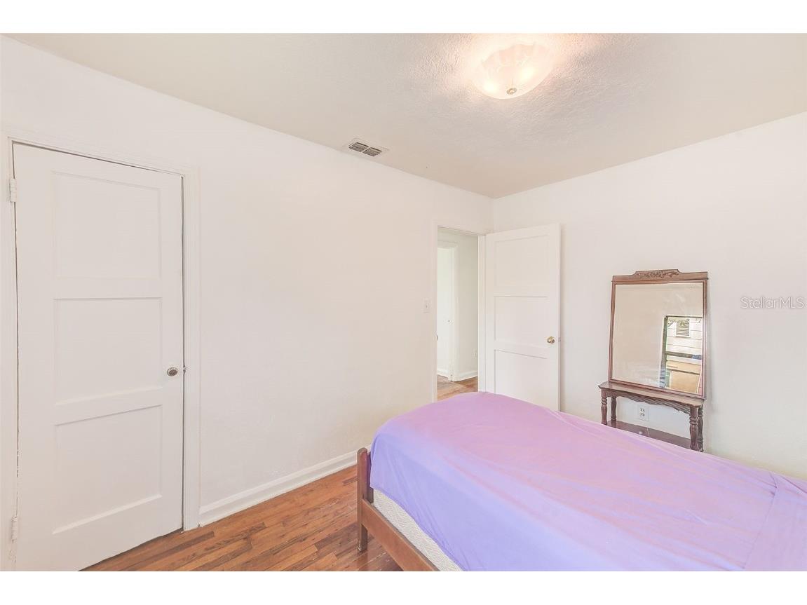 1222 Seminole Street Clearwater FL 33755 TB8424577 image24