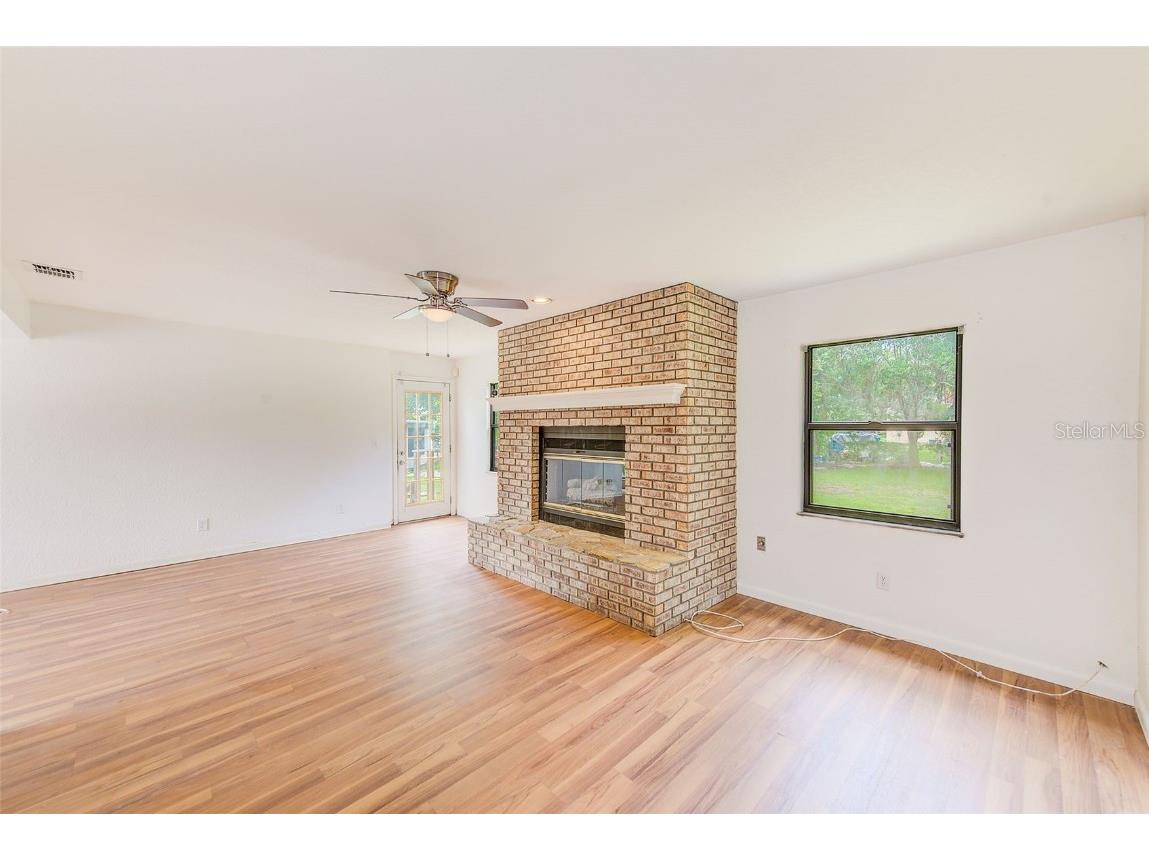 1222 Seminole Street Clearwater FL 33755 TB8424577 image9