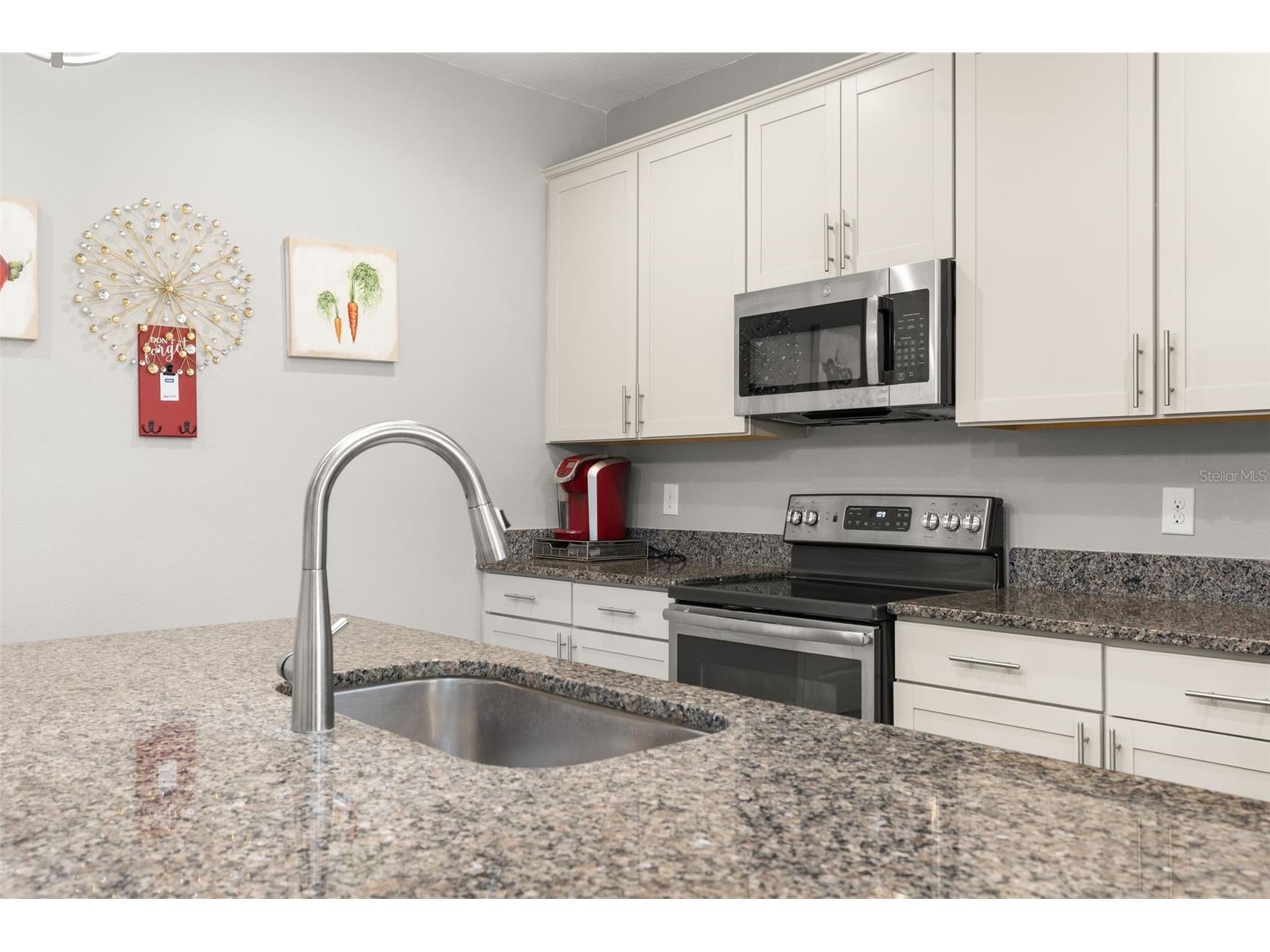 1222 Yorkshire Court Davenport FL 33896 S5153003 image6