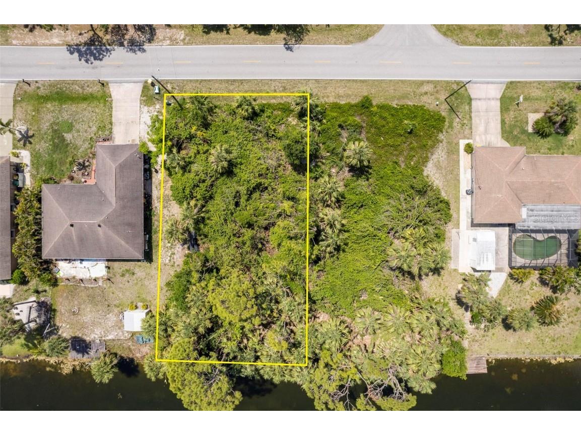 1222 Yorkshire Street Port Charlotte FL 33952 - MORNINGSTAR WATERWAY C7474509 image1