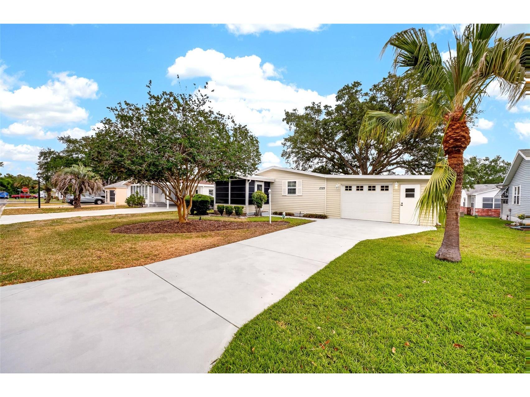 1222 Zapata Place Lady Lake FL 32159 G5112166 image3