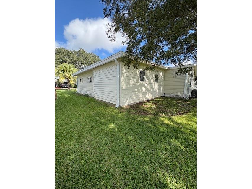 1222 Zapata Place Lady Lake FL 32159 OM712295 image14
