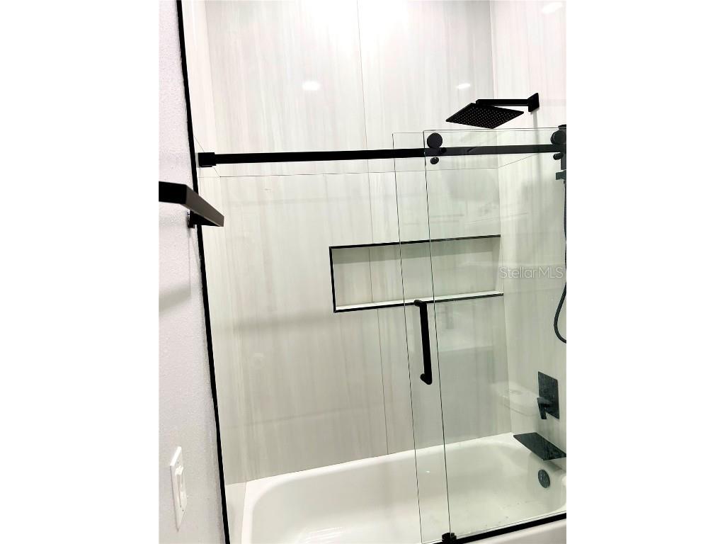 12221 Anne Kenia Drive Thonotosassa FL 33592 TB8451084 image50