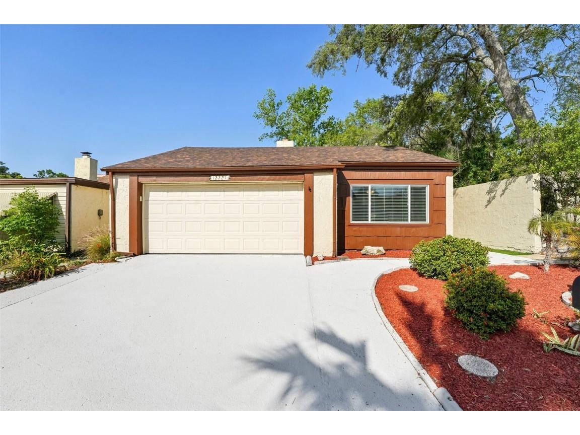 12221 Saddle Strap Row Hudson FL 34667 TB8378229 image1