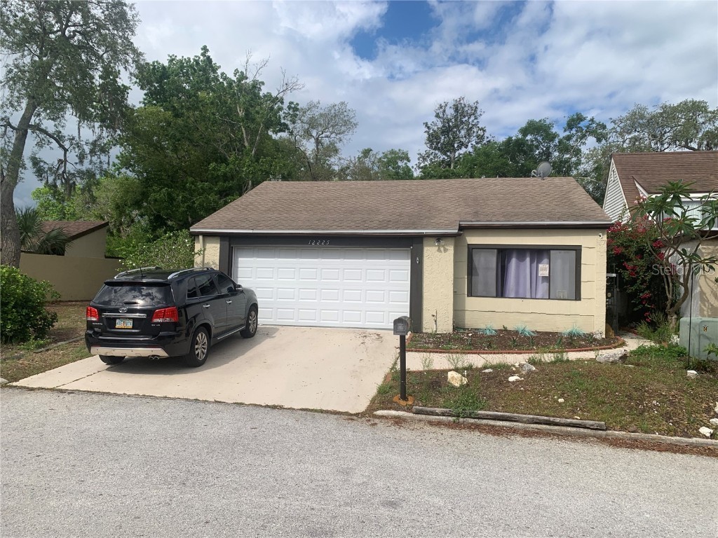 12225 Saddle Strap Row Hudson FL 34667 TB8414722 image2