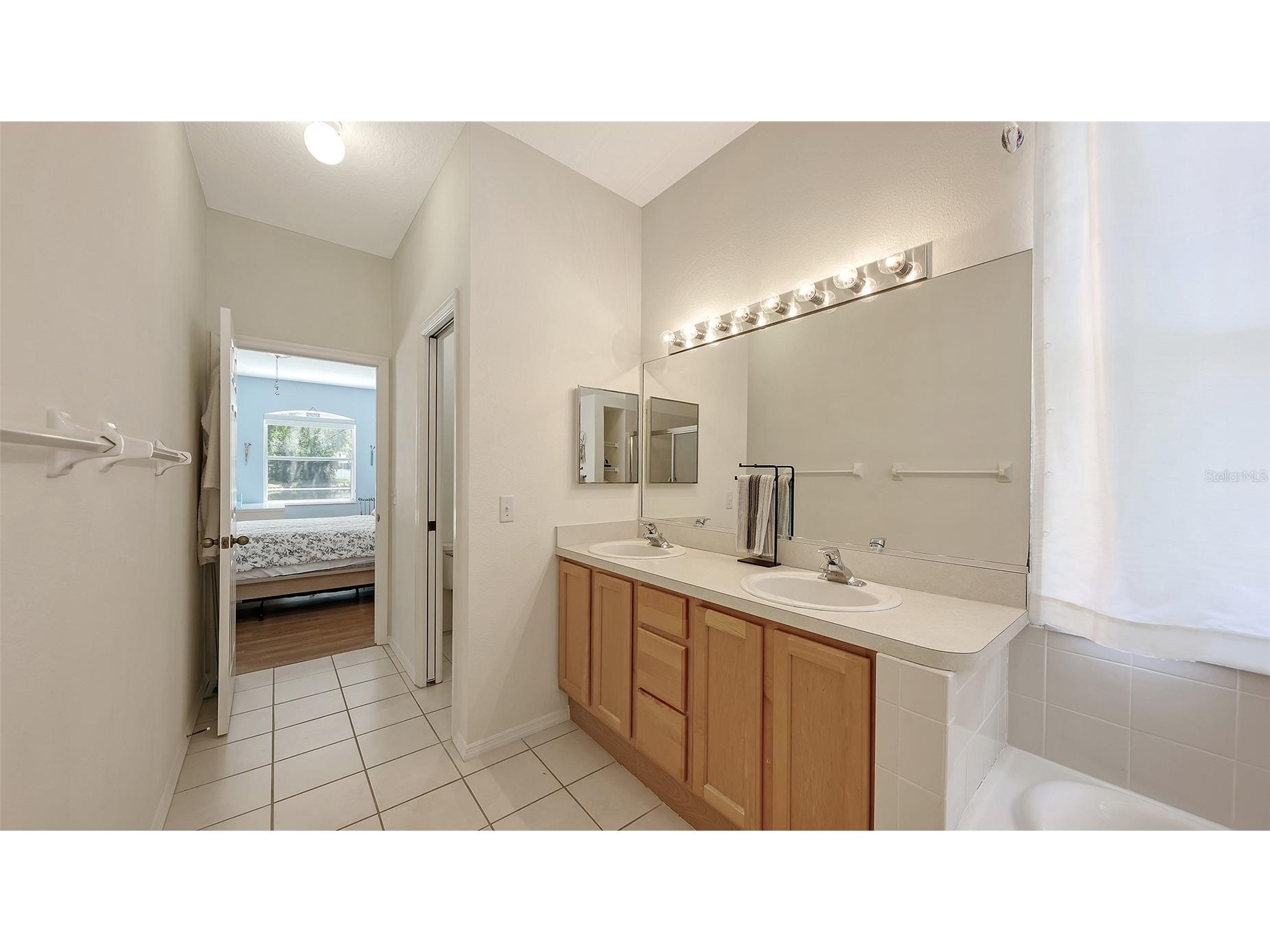 12228 Winding Woods Way Lakewood Ranch FL 34202 A4690320 image28