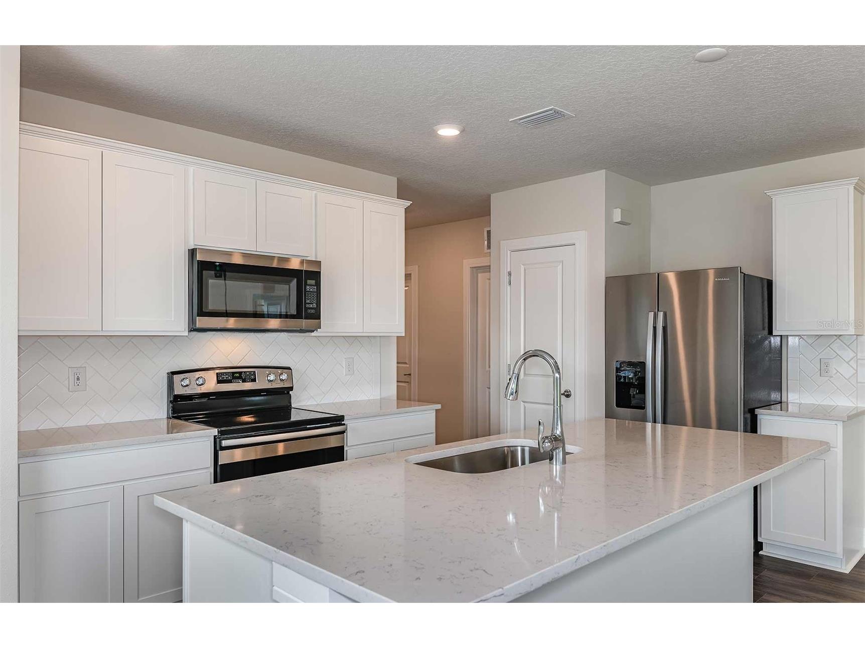 12229 Tranquil Waters Terrace Parrish FL 34219 TB8503277 image3