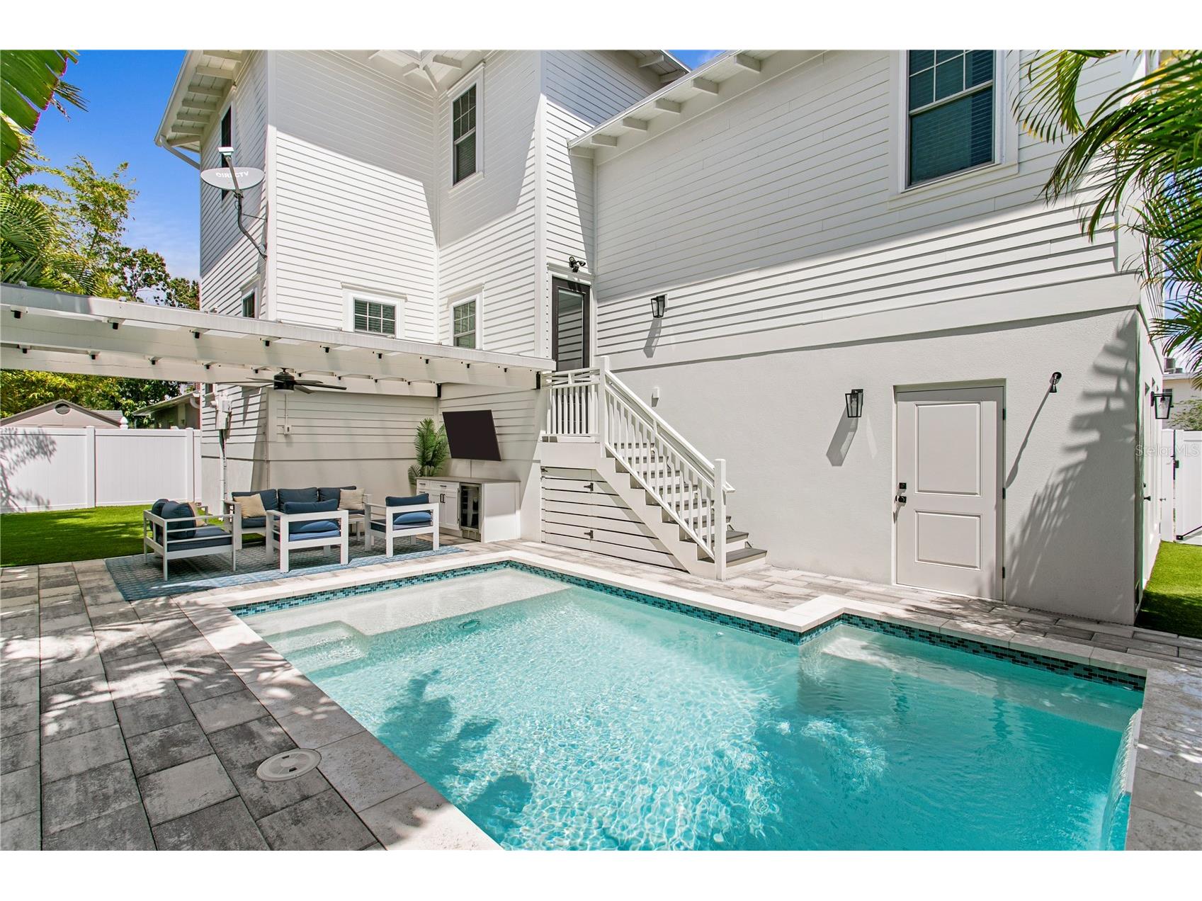 1223 5th Street S Saint Petersburg FL 33701 TB8505016 image2