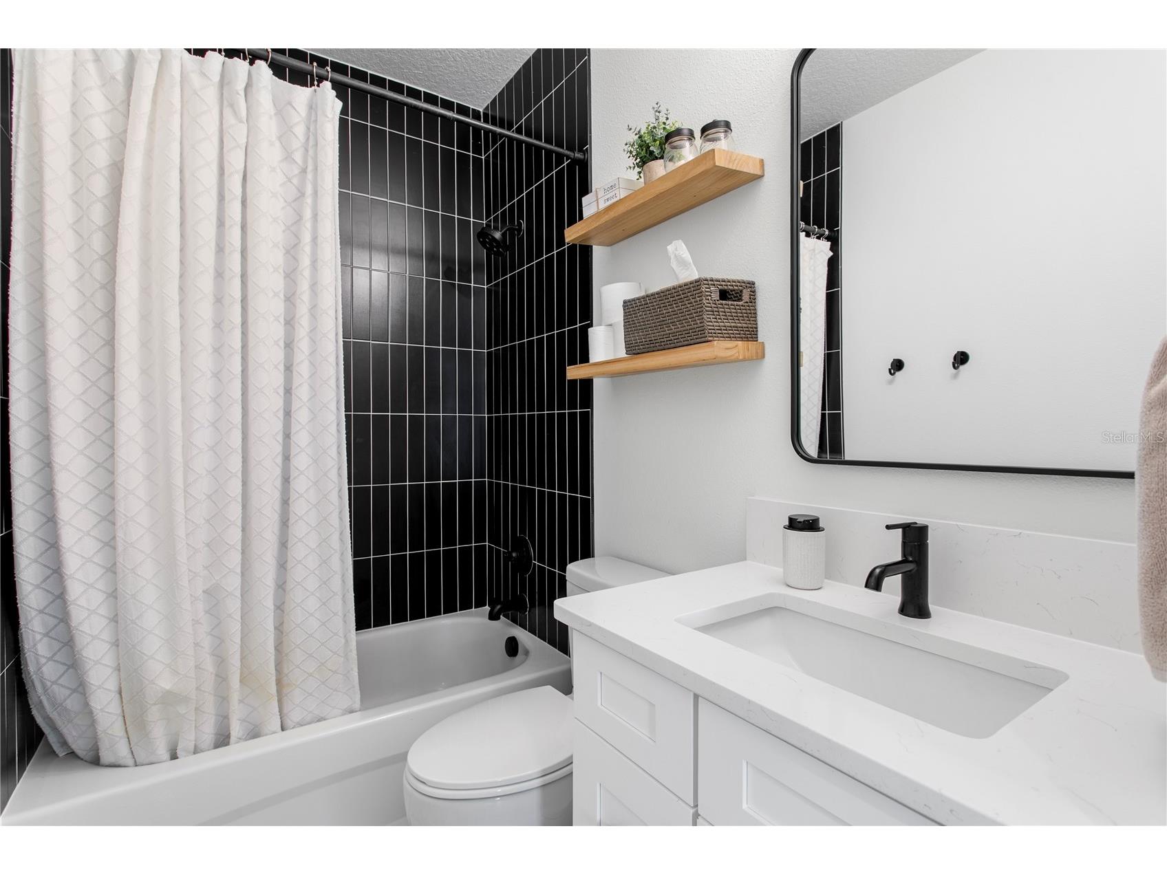 1223 5th Street S Saint Petersburg FL 33701 TB8505016 image39