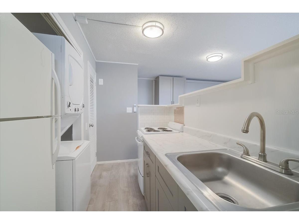 1223 Cocoanut Avenue Sarasota FL 34236 R4910824 image11