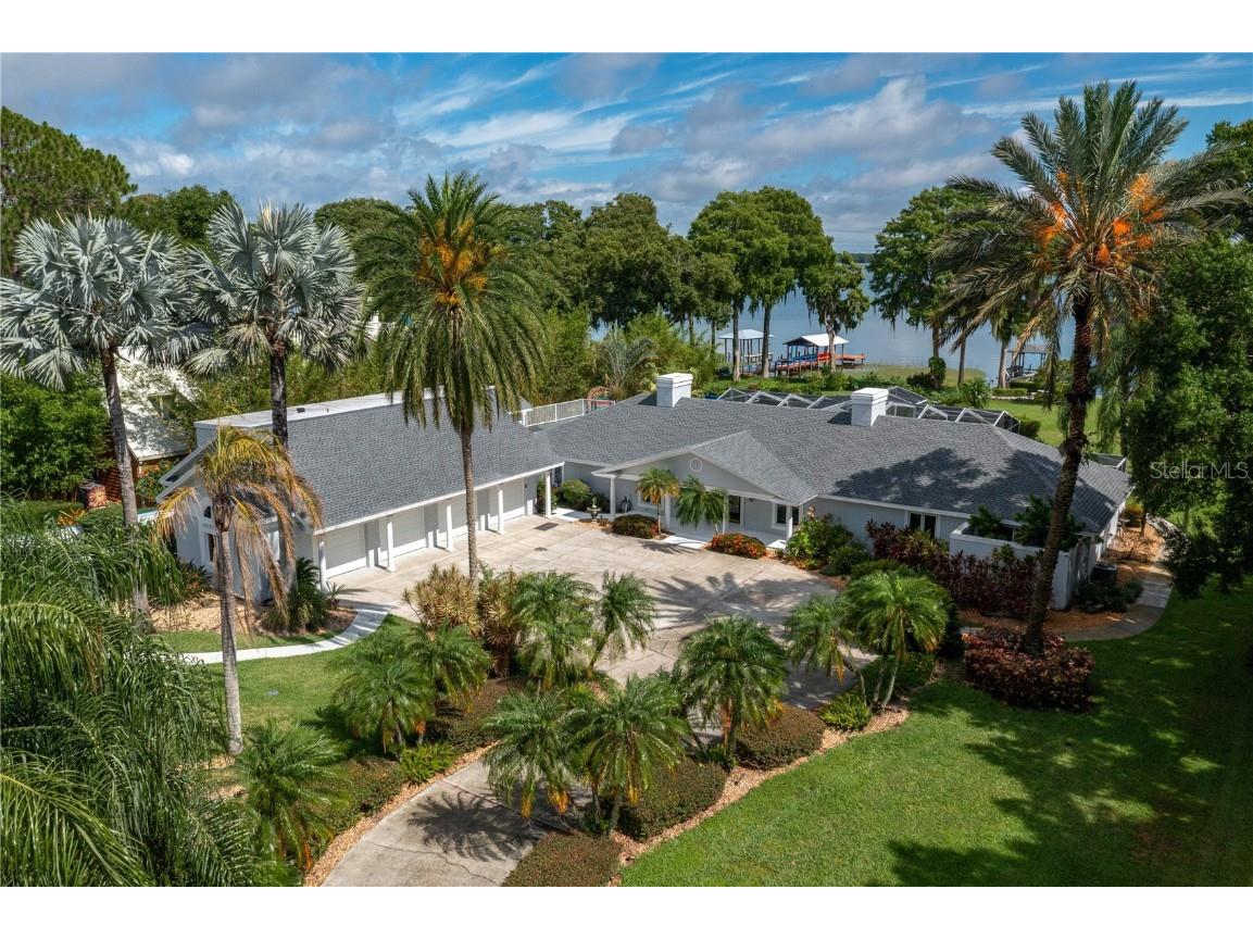 1223 Cypress Point E Winter Haven FL 33884 - LAKE ELOISE-WINTER HAVEN CHAIN P4930719 image1