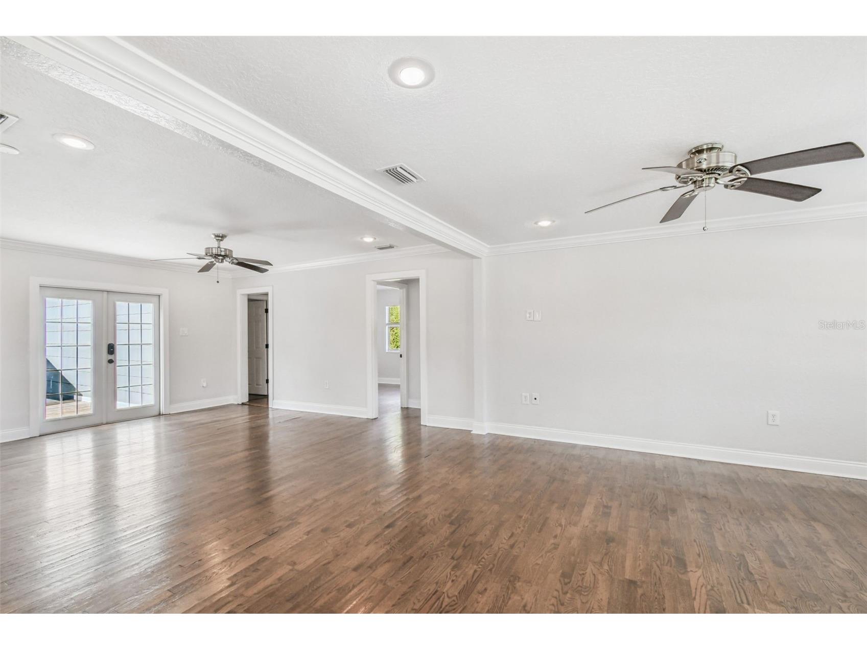 1223 E North Street Tampa FL 33604 TB8417520 image13