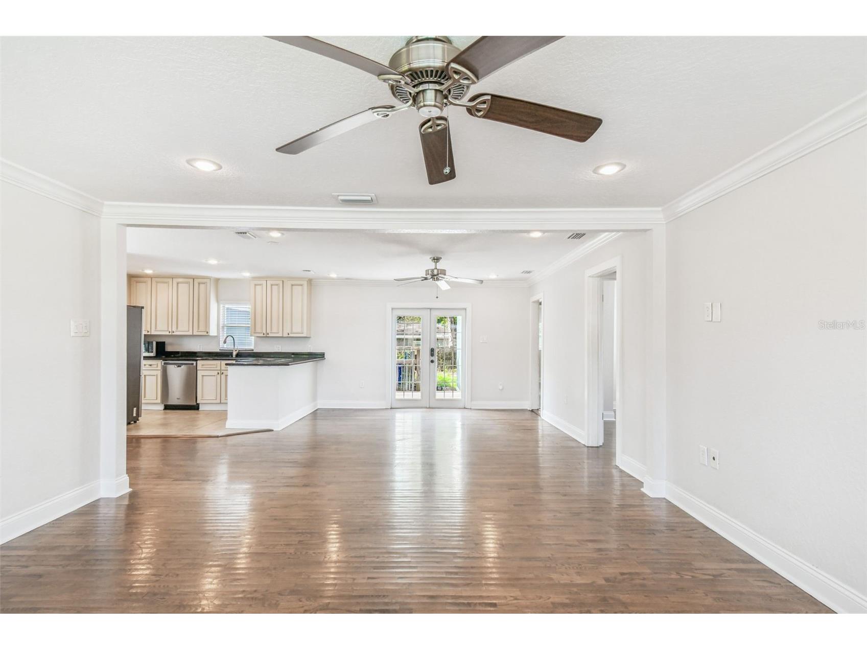 1223 E North Street Tampa FL 33604 TB8417520 image15