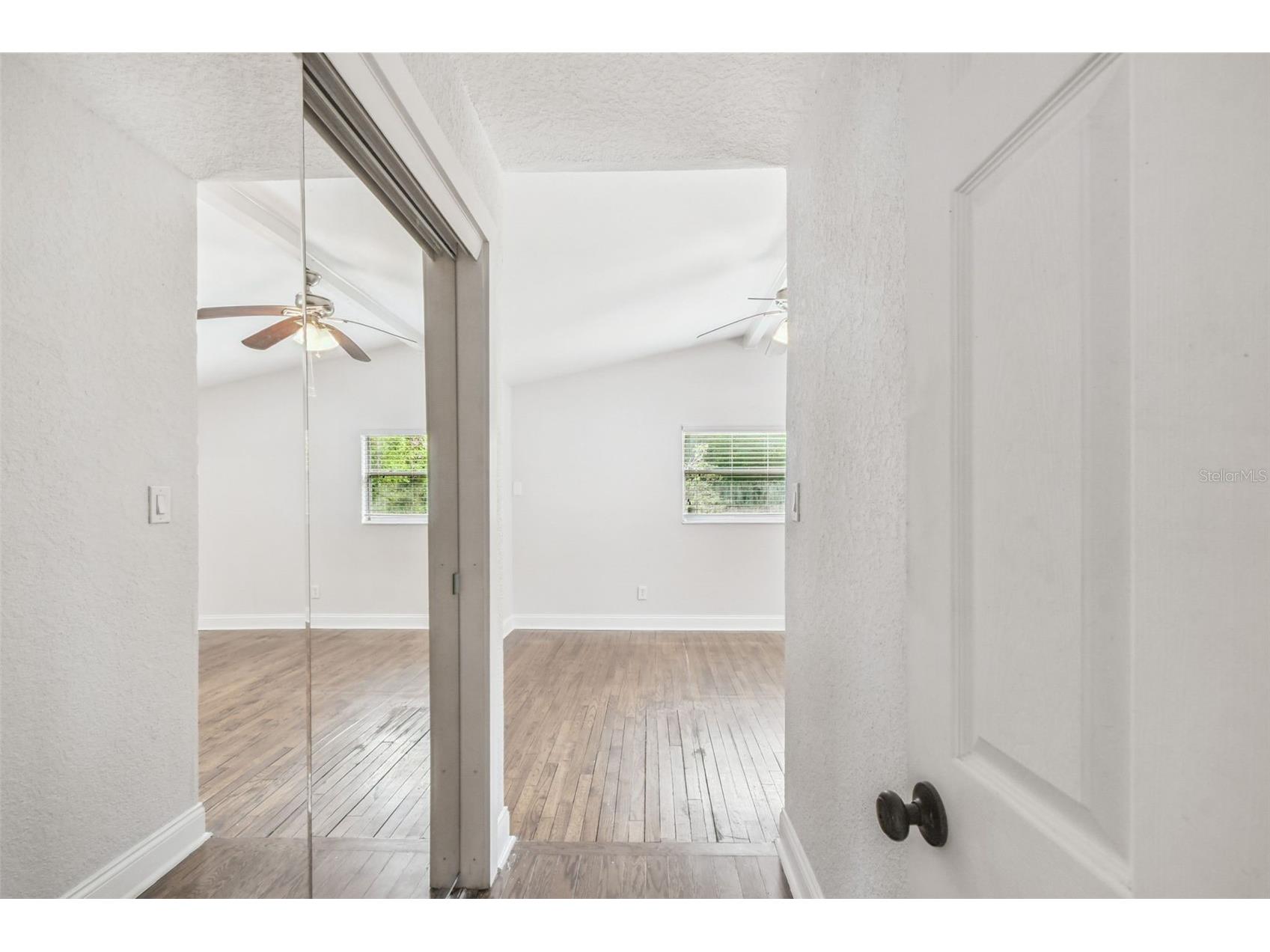 1223 E North Street Tampa FL 33604 TB8417520 image24