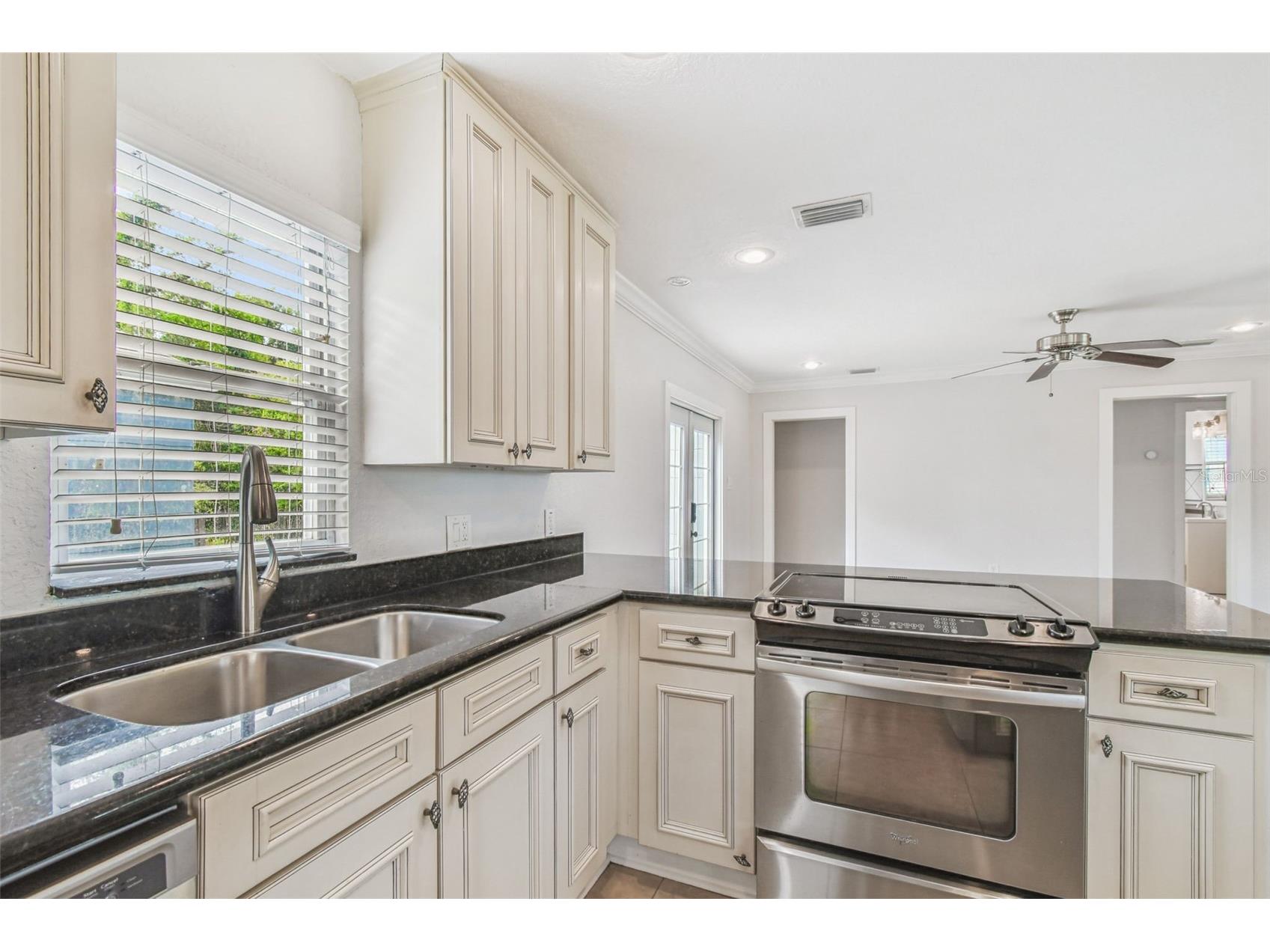 1223 E North Street Tampa FL 33604 TB8417520 image5