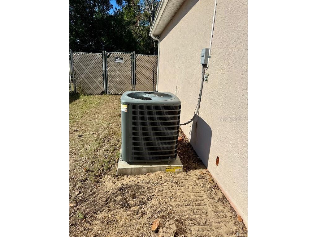 1223 Gatewood Avenue Spring Hill FL 34608 TB8457458 image3