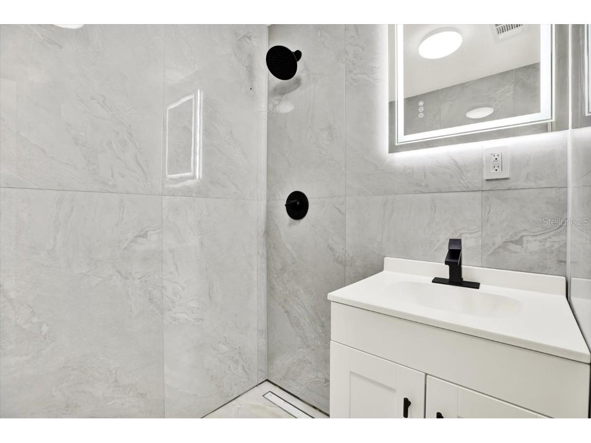 1223 Jasmine Way Clearwater FL 33756 TB8401359 image15