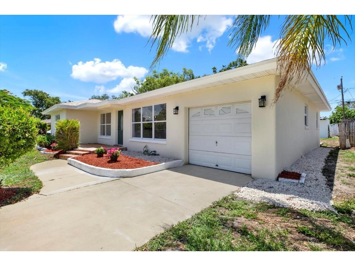 1223 Jasmine Way Clearwater FL 33756 TB8401359 image16