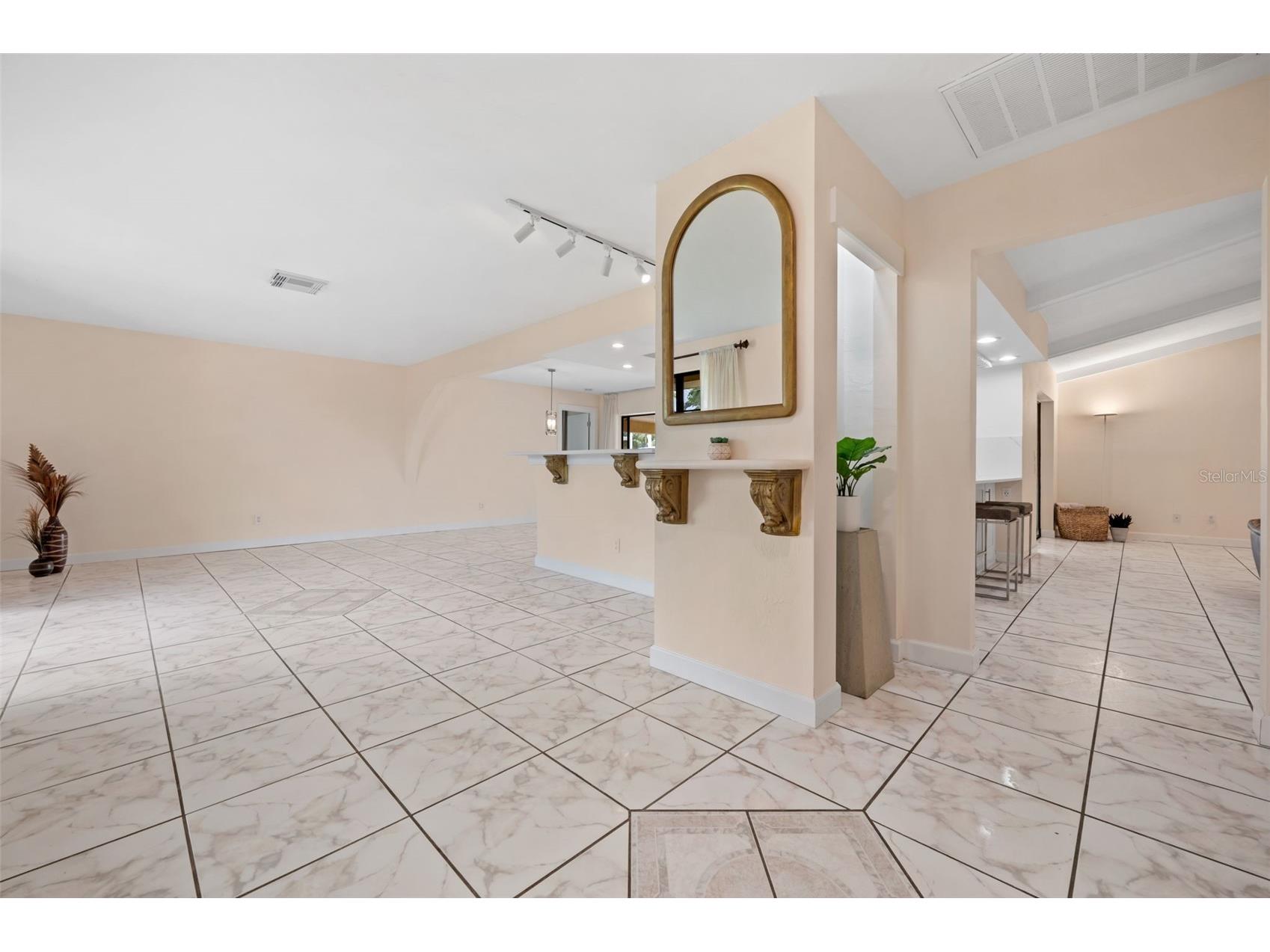 1223 SW 51st Street Cape Coral FL 33914 - FINN CANAL C7524660 image7