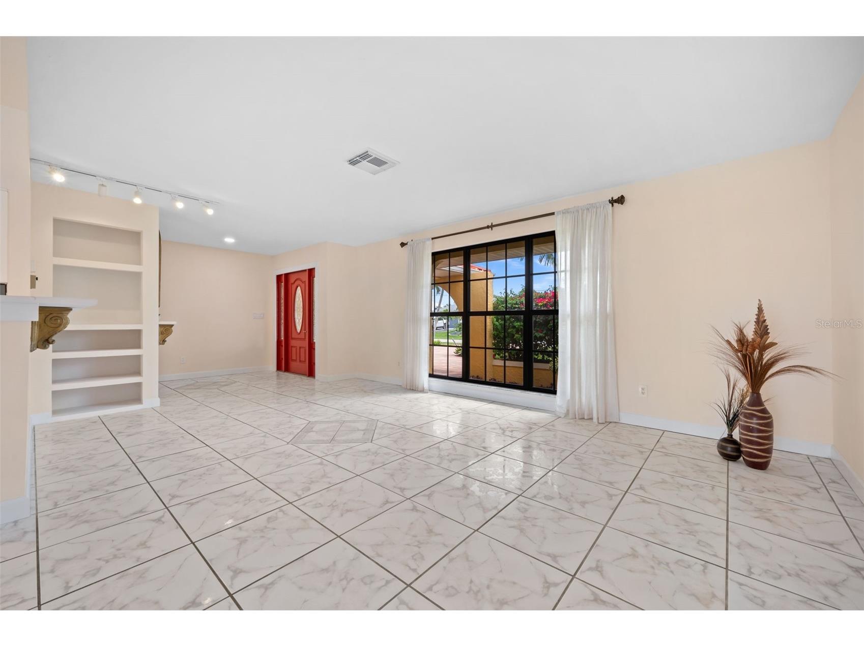 1223 SW 51st Street Cape Coral FL 33914 - FINN CANAL C7524660 image8