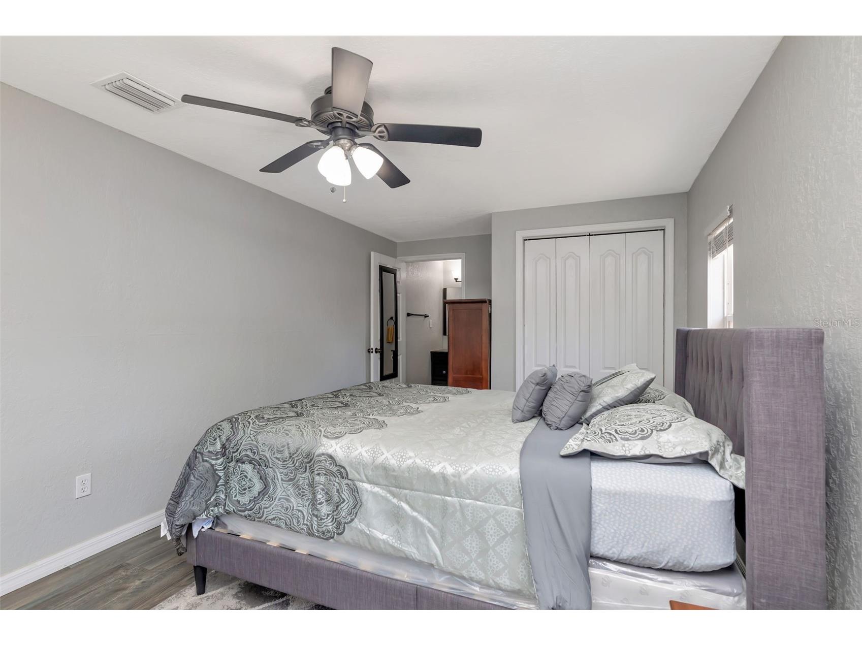 1223 Union Street Clearwater FL 33755 TB8510309 image16