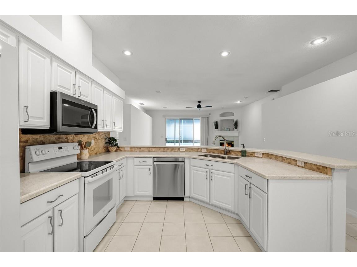 1223 Vickers Lake Drive Ocoee FL 34761 O6339176 image13