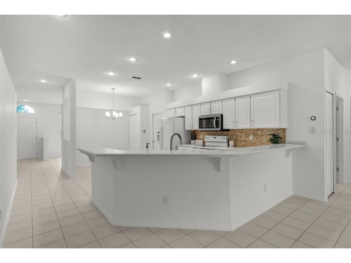 1223 Vickers Lake Drive Ocoee FL 34761 O6339176 image17