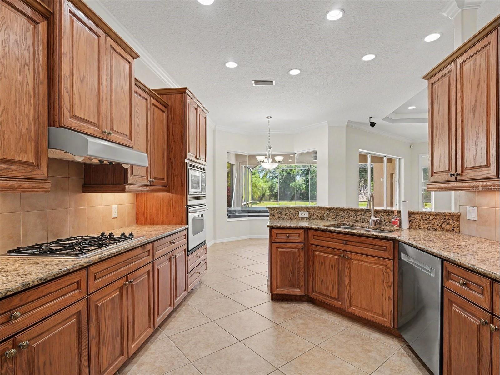 12231 Lavender Loop Bradenton FL 34212 A4692585 image2