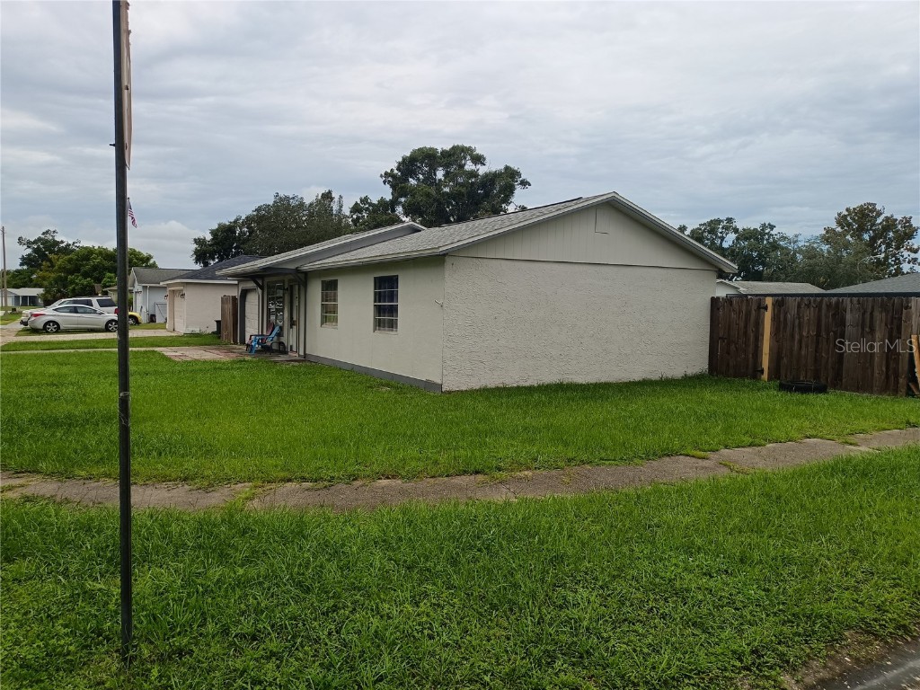 12233 Smokey Drive Hudson FL 34669 W7878336 image3