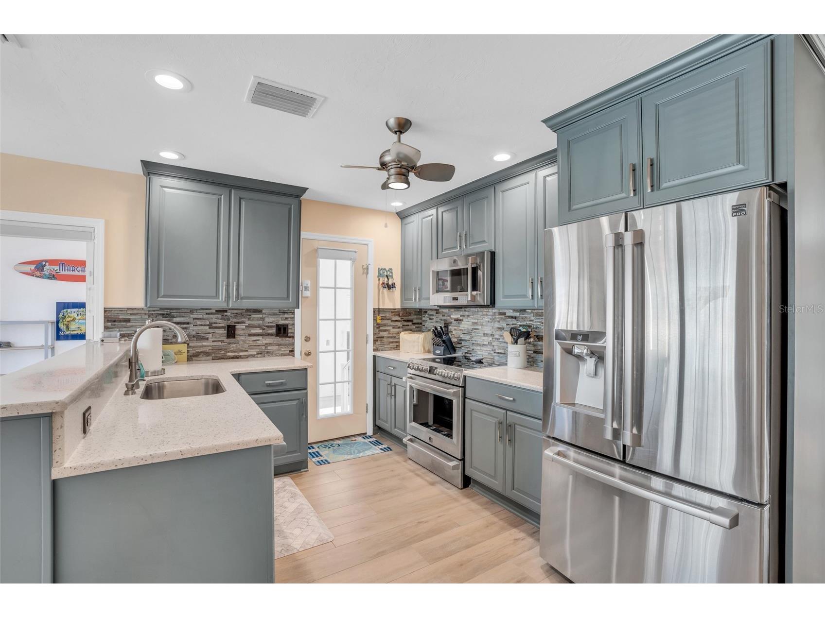 12235 Boat Shell Drive Matlacha Isles FL 33991 A4678510 image1