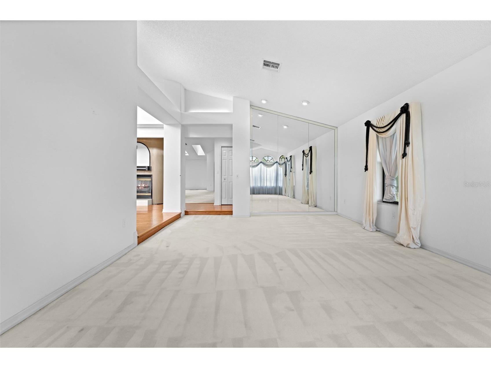 12239 Forest Crest Court Spring Hill FL 34609 W7886646 image9
