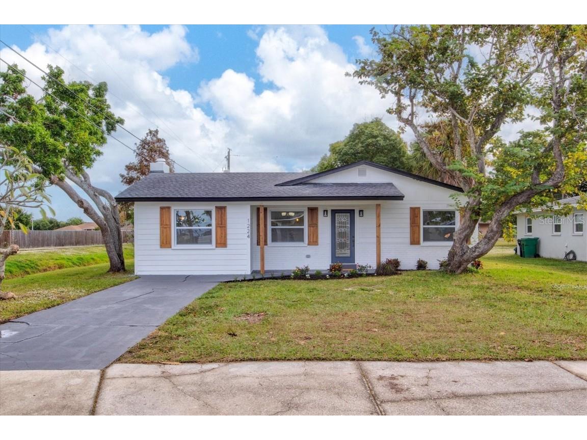 1224 24th Avenue W Palmetto FL 34221 A4589365 image1