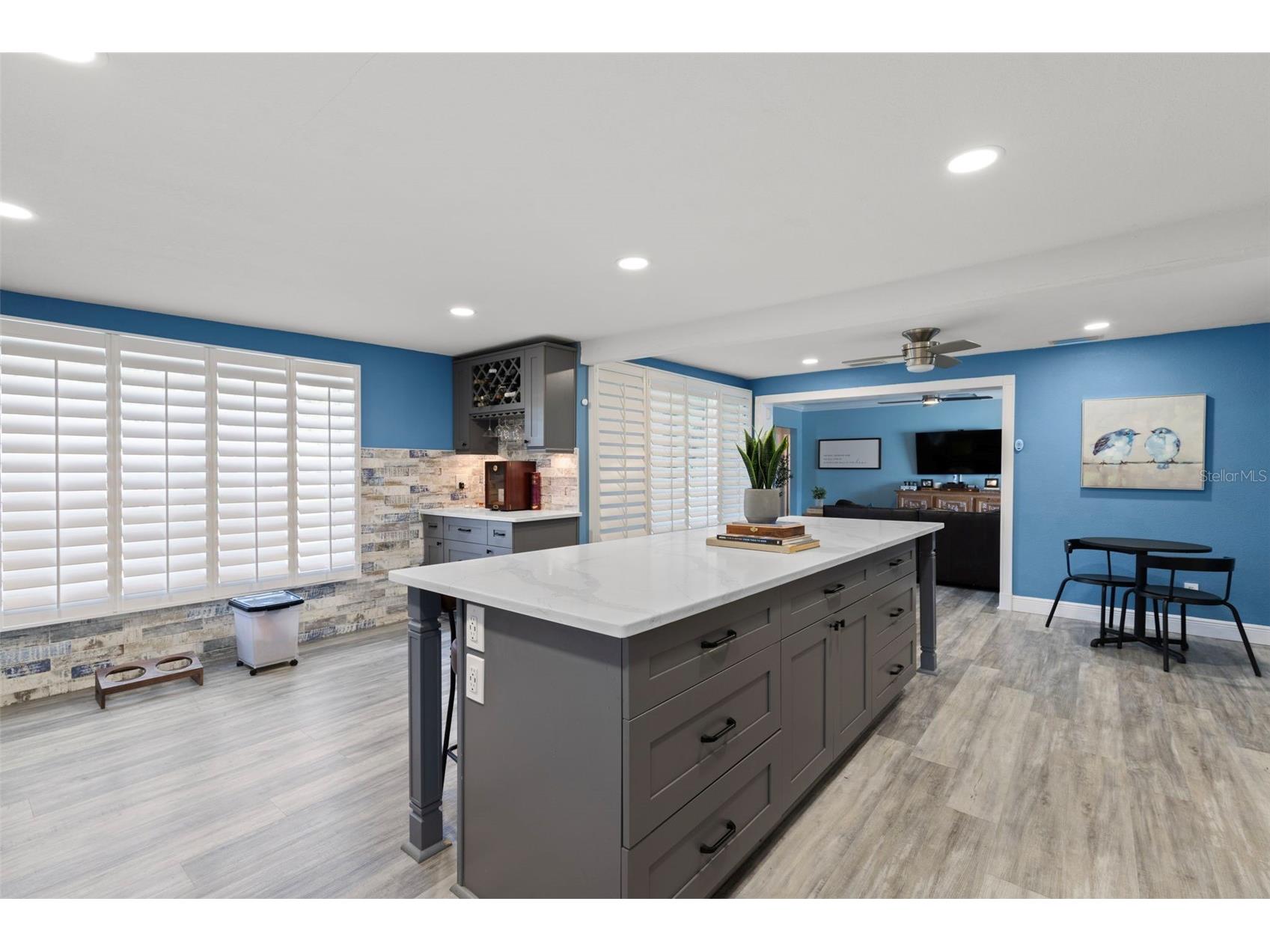 1224 80th Avenue N Saint Petersburg FL 33702 TB8496071 image11