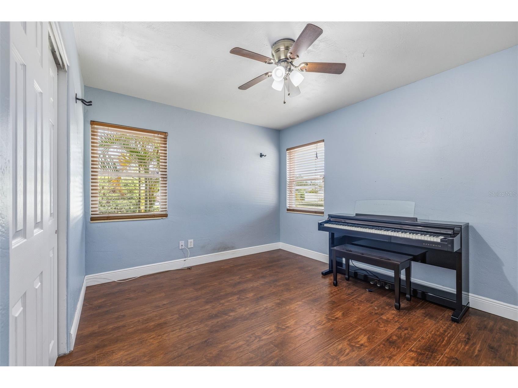 1224 80th Avenue N Saint Petersburg FL 33702 TB8496071 image23