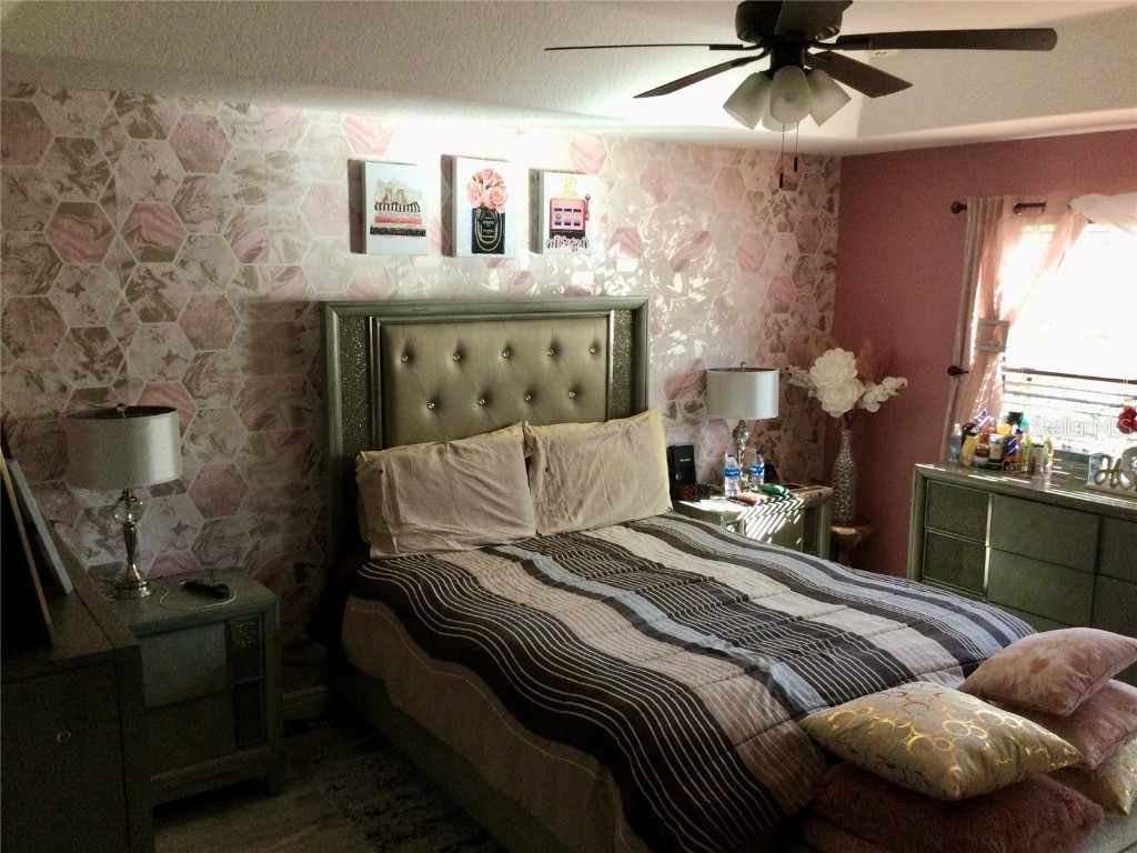 1224 Bexley Court Deland FL 32720 V4945353 image14