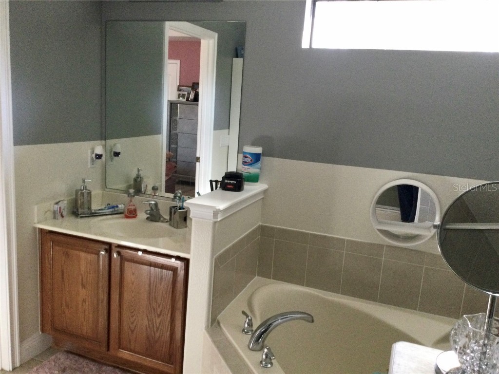 1224 Bexley Court Deland FL 32720 V4945353 image18