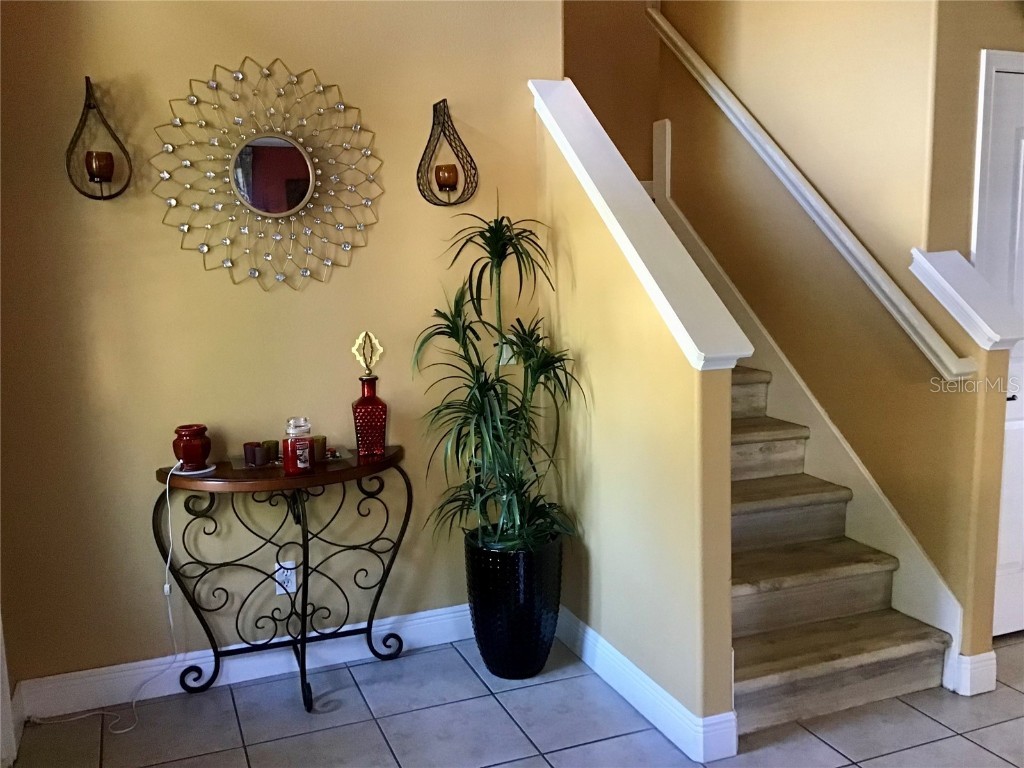 1224 Bexley Court Deland FL 32720 V4945353 image2