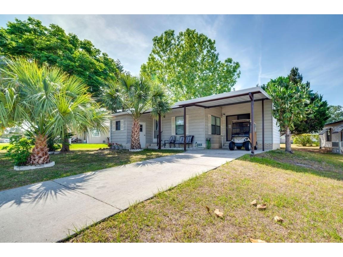 1224 Dustin Drive Lady Lake FL 32159 OM707875 image1