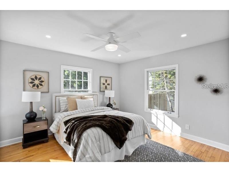 1224 Greenwood Avenue N Saint Petersburg FL 33704 TB8509885 image11