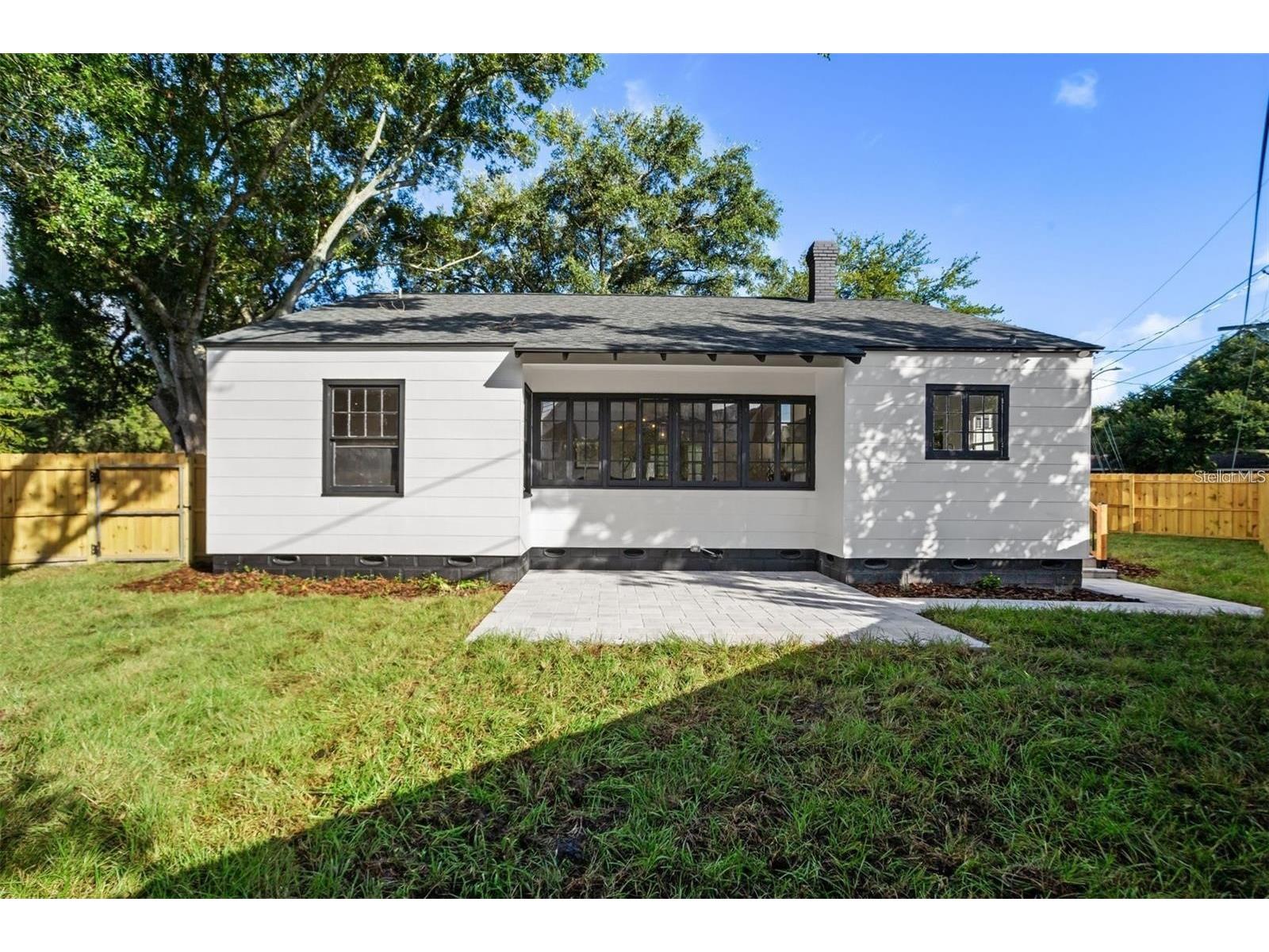 1224 Greenwood Avenue N Saint Petersburg FL 33704 TB8509885 image26