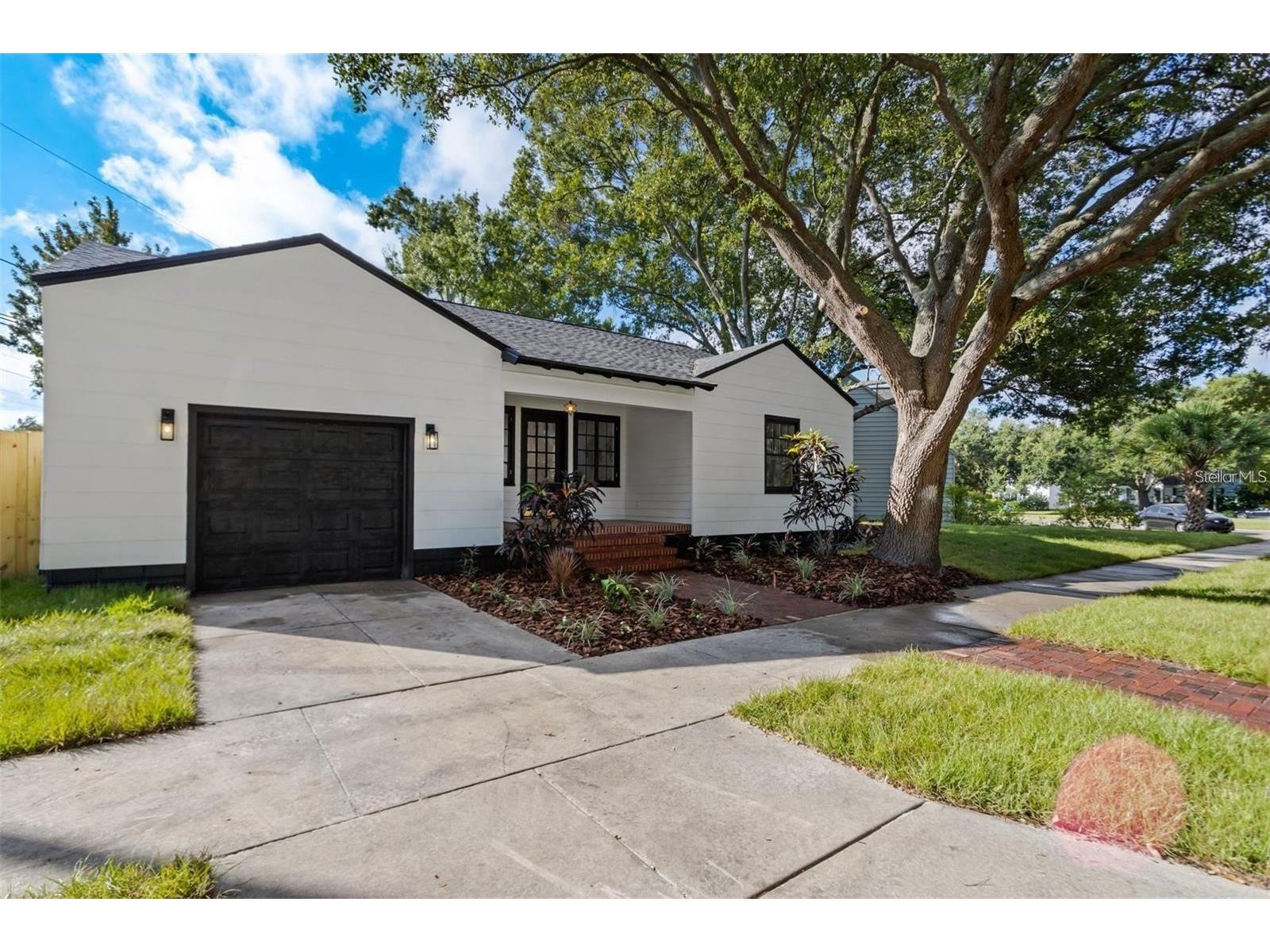 1224 Greenwood Avenue N Saint Petersburg FL 33704 TB8509885 image33