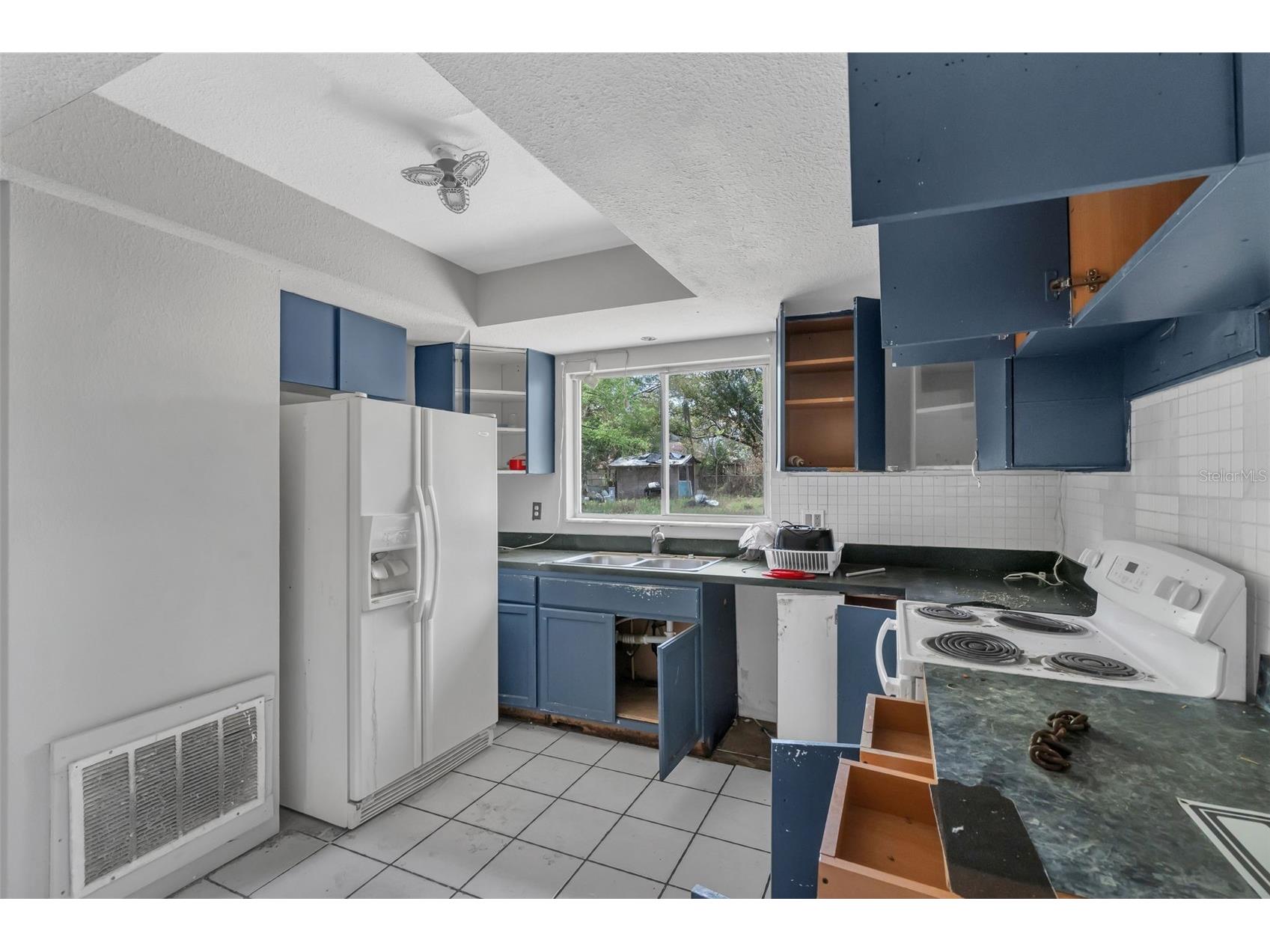 1224 Kirk Street Orlando FL 32808 O6390620 image8